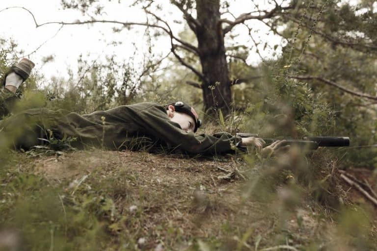 What to Wear to Laser tag for Girls? PlaygroundBaron