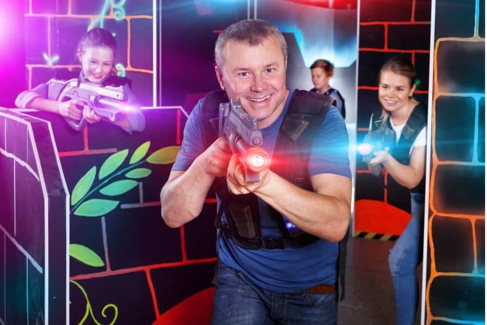 maximum age to play laser tag